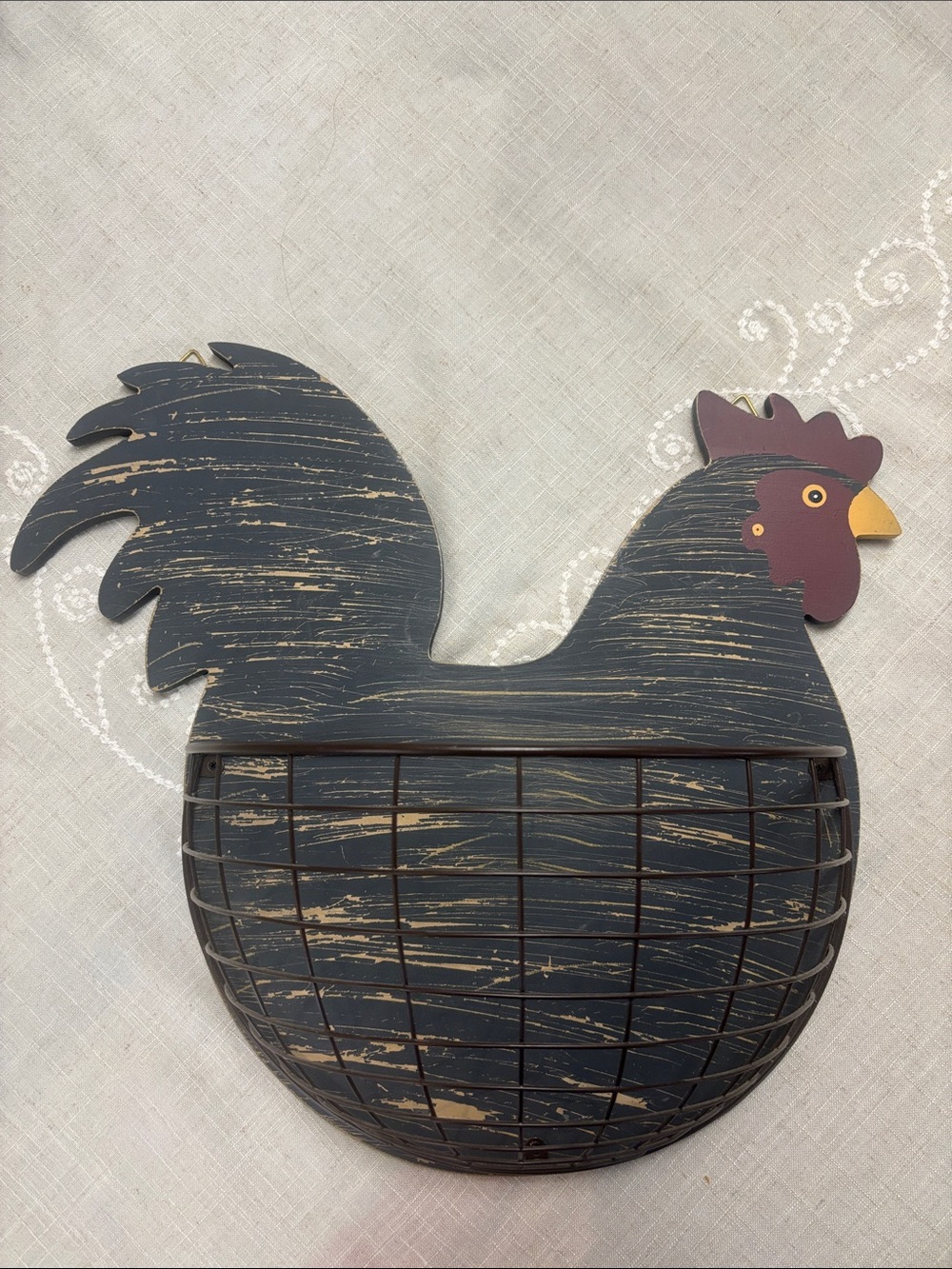 Rooster Wall Basket - Picture 2 of 5